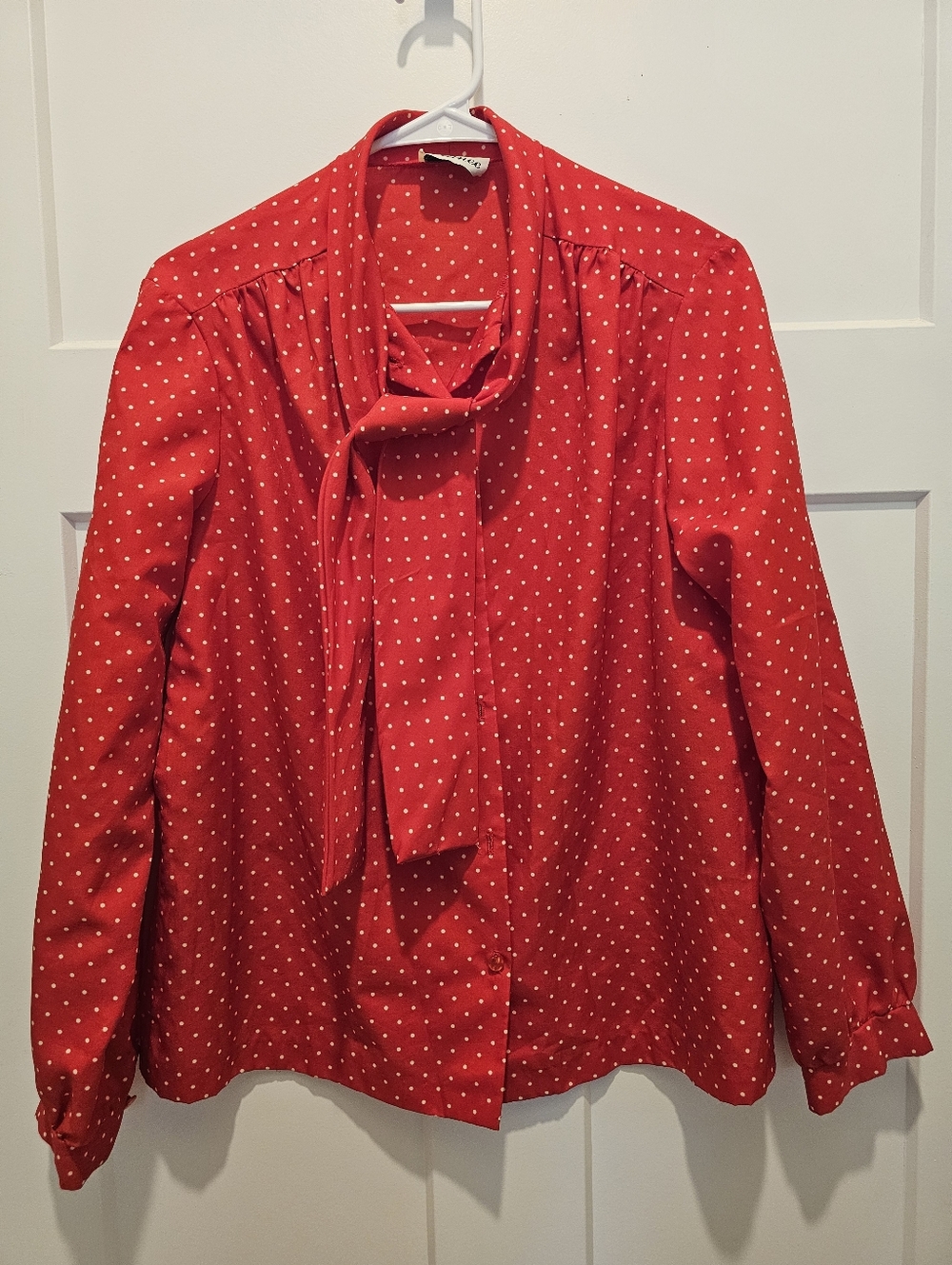 Lainee Womans Red With White Dots Blouse Tie Collar Size Large  Vintage